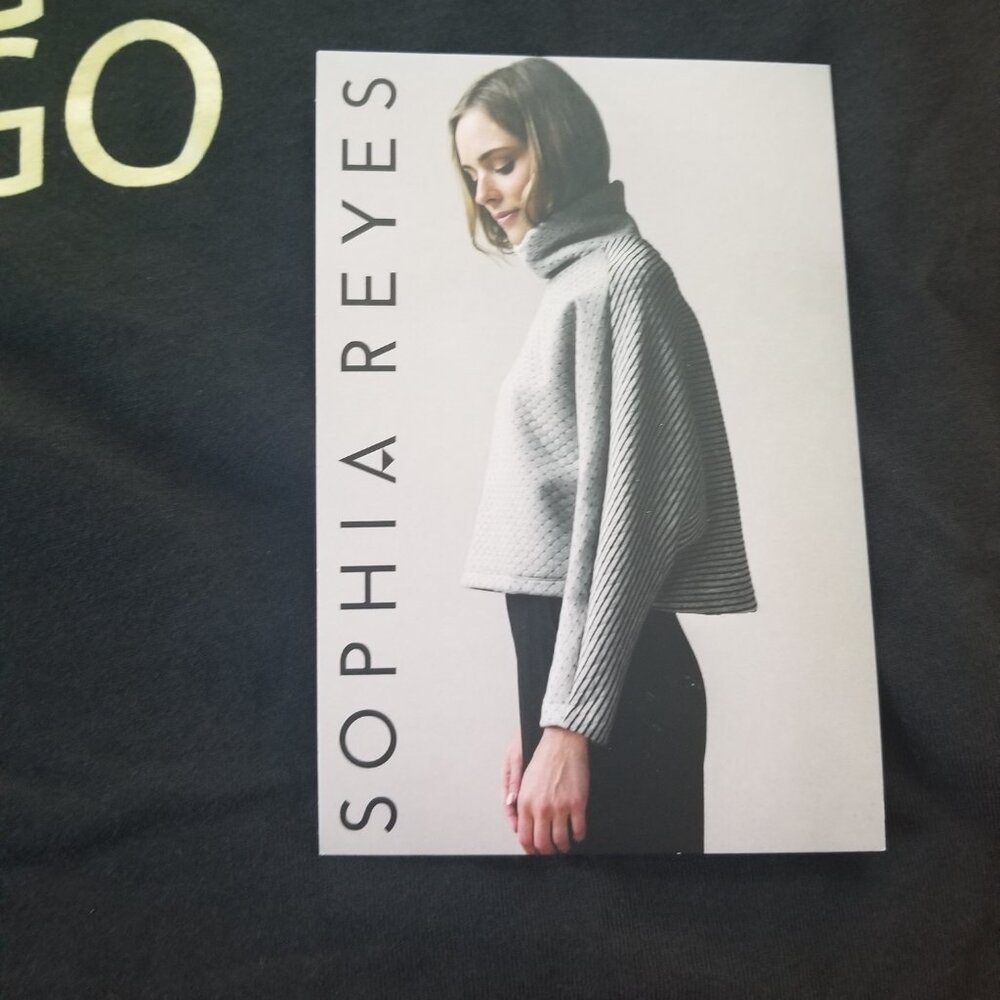 Sophia Reyes Original Black Cropped Tee NWTO Size L - Picture 4 of 5